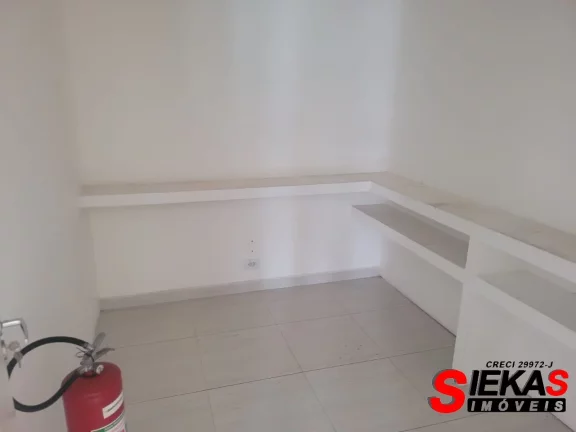 Imagem Sala Comercial para Locação em São Paulo-SP, Jardim Adutora: 1 Sala, 4 Banheiros, 239m² de Área. Venha Conferir!