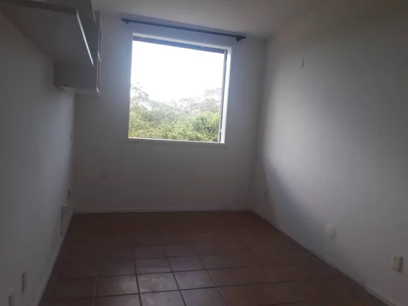 Imagem Village 3 Quartos Nascente com Vista Verde à Beira do Rio Joanes – Lazer Completo!”