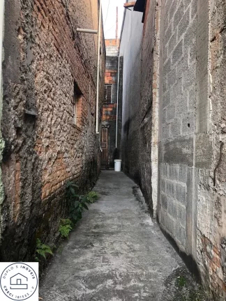 Imagem Imóvel localizado no centro de Perus / Jardim do Russo / a 10 minutos da estação perus.