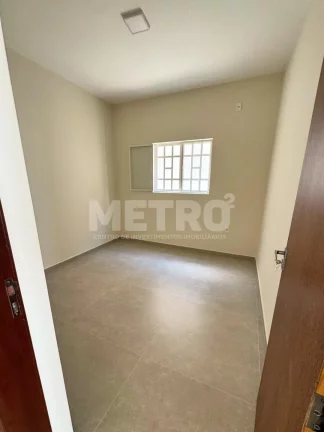 Imagem Ponto comercial para locação com 4 salas, 3 banheiros, Copa, PETROLINA - PE