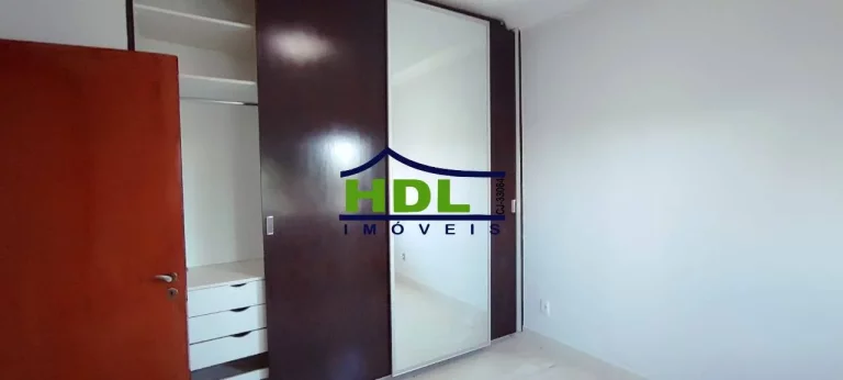 Imagem Casa Top no centro de Hidrolândia