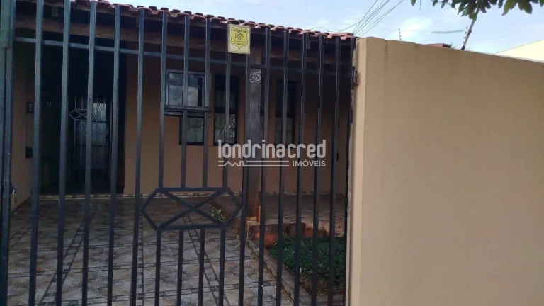 Imagem Casa à venda na Zona Norte de Londrina com 3 quartos, sala e cozinha integradas, 1 vaga de garagem, 73,25m² construídos em terreno de 137,50m²