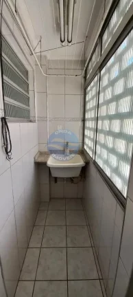Imagem Apartamento venda na quadra da praia no Boqueirão em Santos