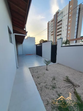 Imagem Linda Casa recém construída em Mogi Mirim
