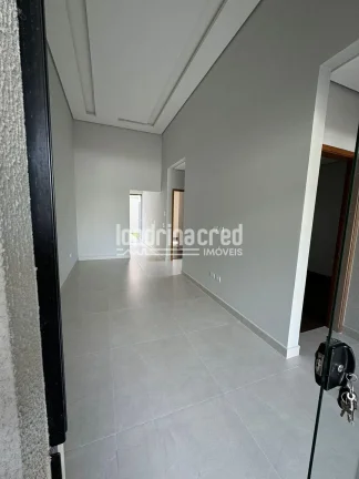 Imagem Casa Térrea Moderna no Condomínio Morada das Flores em Cambé com 3 Dormitórios, Suíte, Segurança 24h e Ótima Localização