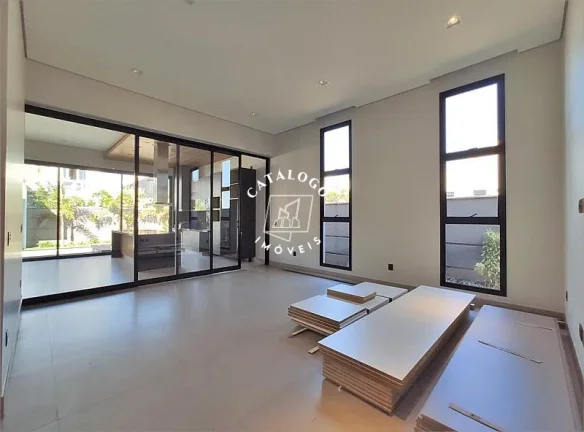 Imagem Casa em Condomínio a Venda no bairro Residencial e Empresarial Alphaville - Ribeirão Preto, SP