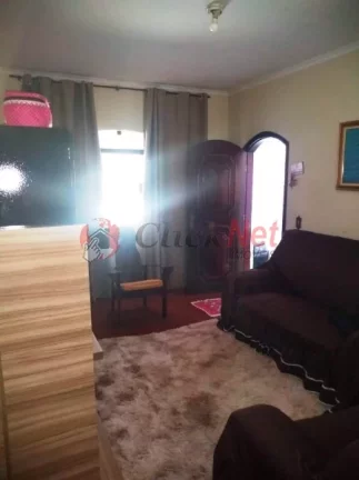 Imagem Sobrado 3 dorms c/ suite ,varanda , Quintal grande, Edícula, 2 vagas bairro Jardim Las Vegas em Santo André.