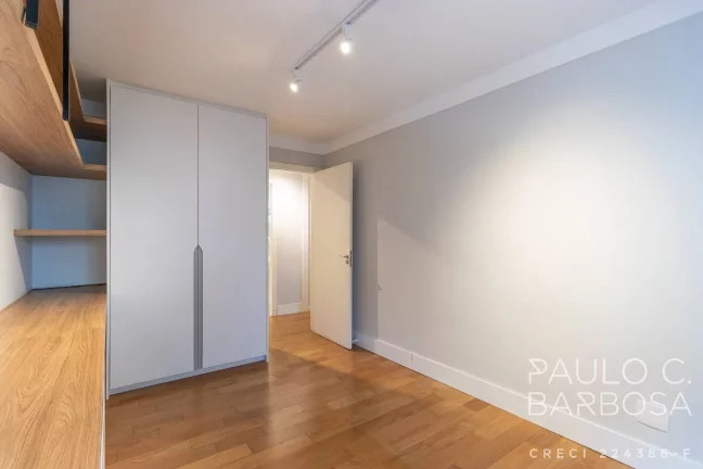 Imagem Jardim Paulista Venda - 3 Dormitórios (1 Suíte) - 2 Vagas - 142m²
