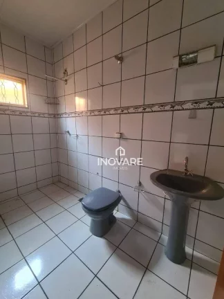 Imagem Casa com 3 dormitórios, 196 m² - venda por R$ 275.000,00 ou aluguel por R$ 1.600,00/mês - Setor Afonso Pena - Itumbiara/GO