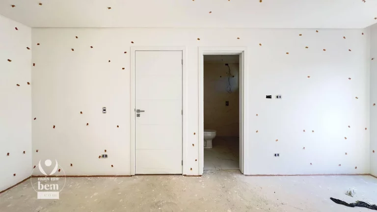 Imagem Sobrado com 190 m², 3 quartos, 3 Suites, Churrasqueira, com Quintal à venda por R$ 1.430.000 - Campo Comprido - Curitiba/PR