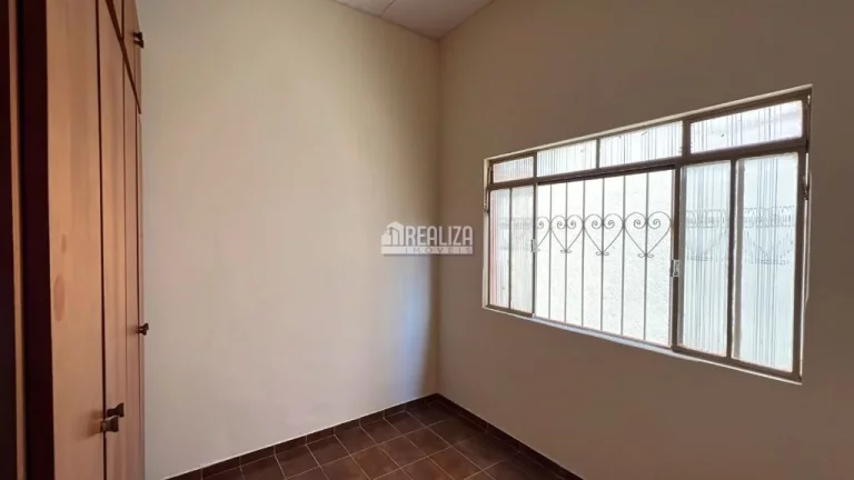 Imagem Casa à venda com 5 dormitórios no bairro Estados Unidos, Uberaba