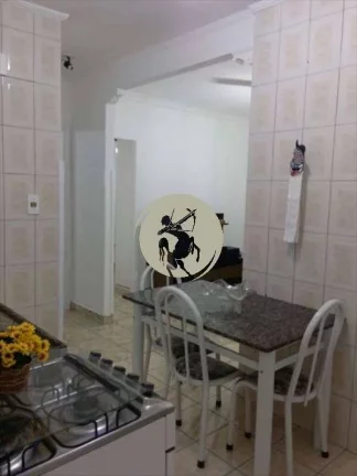 Imagem APARTAMENTO NO PRIMEIRO ANDAR EM PRÉDIO DE 3 ANDARES SEM ELEVADOR, COM 2 QUARTOS AMPLOS AMBOS COM A...