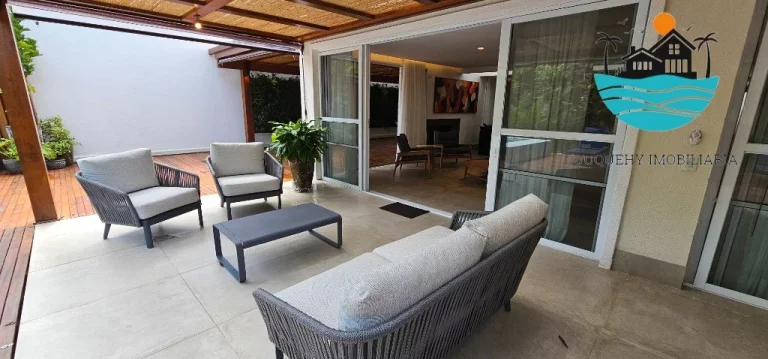 Imagem Raizes de Juquehy Venda, Totalmente reformada, 5 suítes, piscina, área gourmet, Tênis, sauna, 300m² área construída | Juquehy Imobiliária