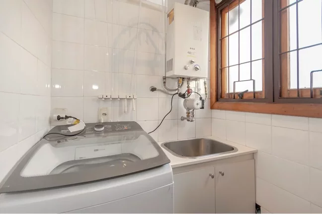 Imagem Imóvel com 2 Quartos à Venda,  em Tristeza - Porto Alegre