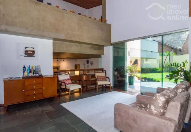 Imagem Casa de condomínio com à venda com 470m2, 4 suítes e 3 vagas em Alphaville , Santana de Parnaíba
