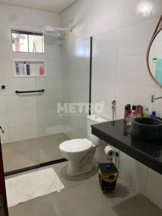 Imagem Venda, Chácara 25 x 35 a 18 km da cidade, sentido pedrinhas, beira de rio.