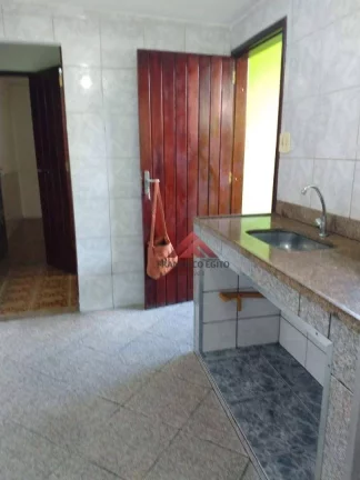 Imagem Casa com 3 dormitórios à venda por R$ 250.000,00 - Tribobó - São Gonçalo/RJ