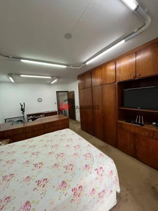 Imagem Sobrado à venda 3 Quartos, 3 Suites, 4 Vagas, 355M², Osvaldo Cruz, São Caetano do Sul - SP