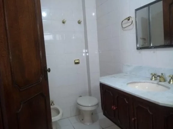 Imagem Apartamento de frente para o mar, 3 dormitórios e 2 vagas por R$ 2.800.000,00 no bairro da Aparecida em Santos