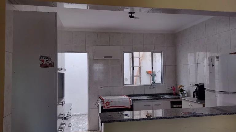 Imagem CASA TERREA DE ESQUINA NO PARQUE ERASMO OU RENDA EXTRA