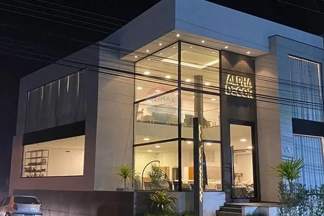 Imagem Prédio Comercial de Alto Padrão em Localização Estratégica