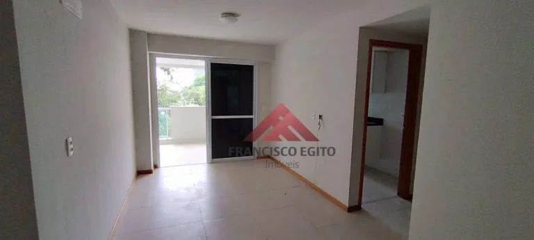 Imagem Apartamento em condominio em Santa Rosa,semi novo em excelente localização,Varandão,sala o3 quartos sendo um com suite,cozinha montada com armarios,su