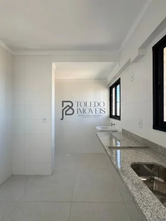 Imagem Apartamento 2 Dormitórios sendo 1 suíte a 200 metros do mar no bairro Caiçara - Praia Grande