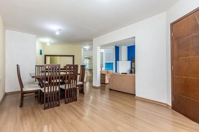 Imagem Casa 3 quartos em condomínio no Santa Cândida