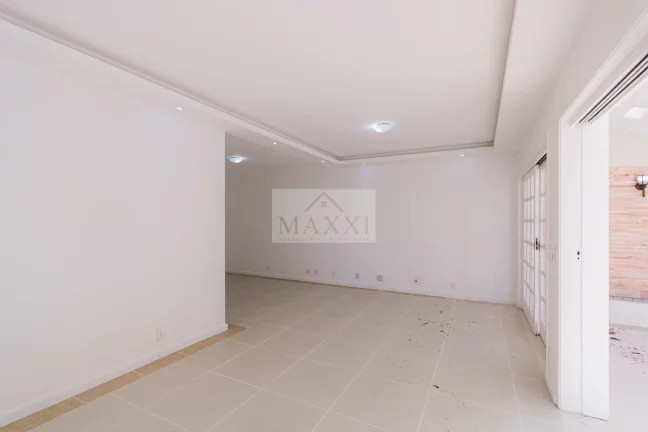 Imagem Condomínio Edifício Santa Cecília - Apartamento Cobertura Duplex em Recreio dos Bandeirantes, Rio de Janeiro/RJ