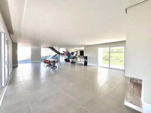 Imagem Condomínio Lombardia - Casa à venda no bairro Vila Nova - Porto Alegre/RS