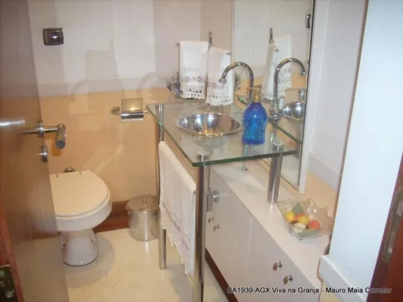 Imagem Casa com 3 dormitórios à venda, 310 m² por R$ 1.500.000,00 - Granja Viana - Carapicuíba/SP