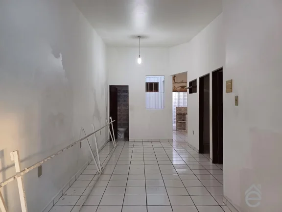 Imagem Casa à venda, no Prado, 7/4 sendo 4 suítes, 3 wc, 372 m2, 2 vagas de garagem