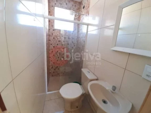 Imagem Casa com 2 Kitnetes e uma loja à venda - Peró - Cabo Frio/RJ