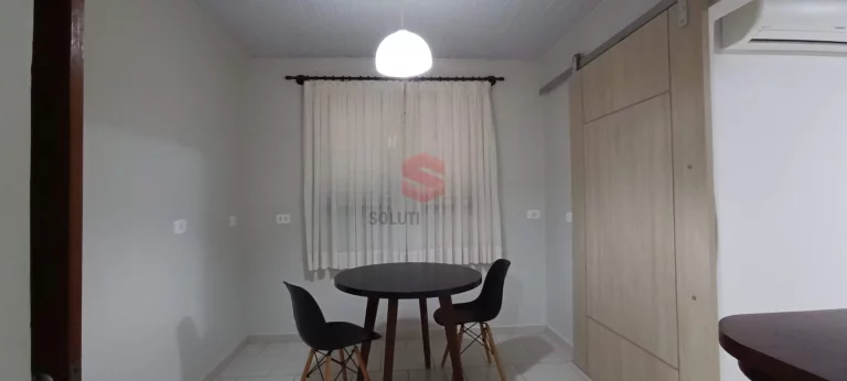 Imagem Casa Excelente Padrão para venda em Vila Bancária, próximo ao Centro de Campo Largo/PR
