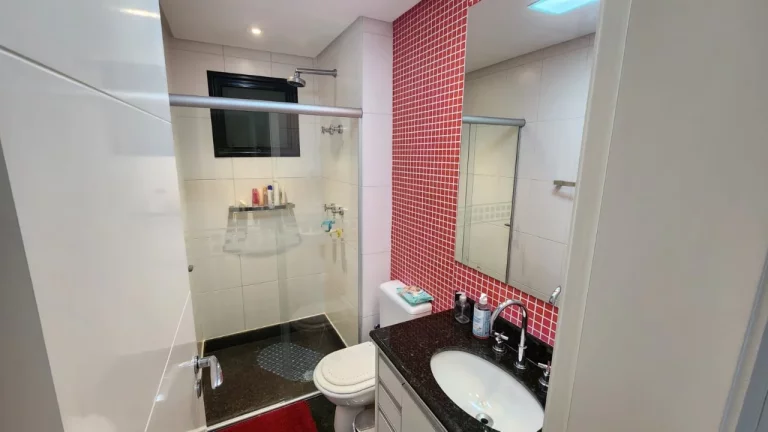 Imagem Apartamento de 186 m à venda no Edificio Anna Pavlova em frente a Pça Ituzaingo!! 3 suítes , vara...