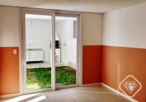Imagem Casa charmosa e ensolarada no Jardins do Prado, com 2 suítes, pátio e churrasqueira, em um loteame...