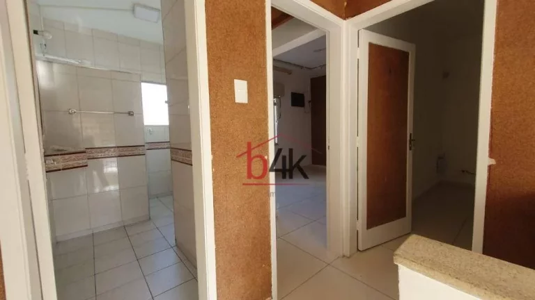 Imagem Casa comercial com 3 quartos sendo 1 suíte para alugar no Brooklin - Rua Santo Arcádio - Brooklin.