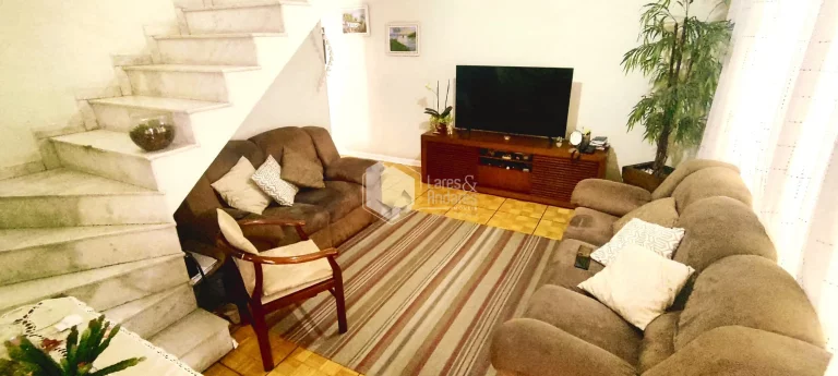 Imagem (SOBRADO + 1 CASA) COM 216M² COM 2 AMPLOS DORMITÓRIOS, ÁREA GOURMET E 3 VAGAS DE AUTO COM PORTÃO AUTOMÁTICO. LAUZANE PAULISTA, SÃO PAULO, SP