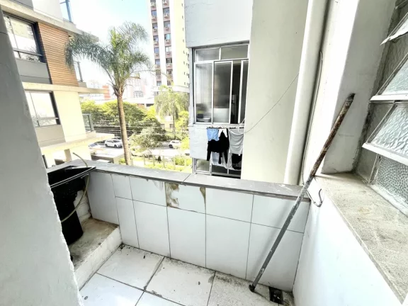Imagem Apartamento à venda em Porto Alegre, Menino Deus, com 2 quartos, 73,45m2