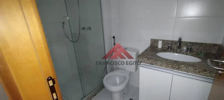Imagem Apartamento em condominio em Santa Rosa,semi novo em excelente localização,Varandão,sala o3 quartos sendo um com suite,cozinha montada com armarios,su