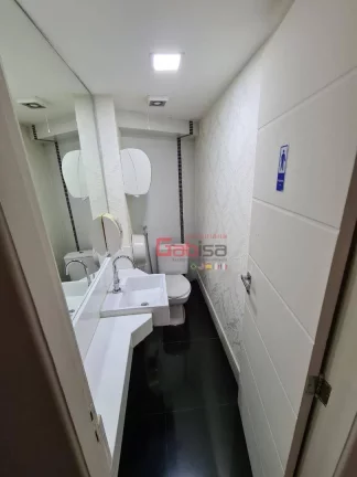 Imagem Sala à venda, 115 m² por R$ 1.500.000,00 - Centro - Cabo Frio/RJ
