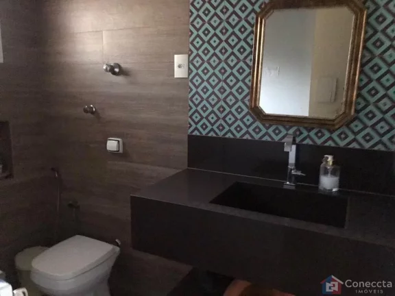 Imagem Casa de Alto Padrão no Bairro Sobradinho em Patos de Minas – 4 Quartos, Suíte com Hidromassagem e Garagem para 4 Carros!