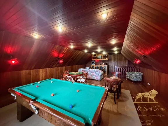 Imagem Linda Casa a Venda com 6 suítes e um chalé em Campos do Jordão SP