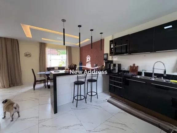 Imagem Casa Nova com 3 Quartos com Lazer na Ponta da Fruta - Vila Velha/ES