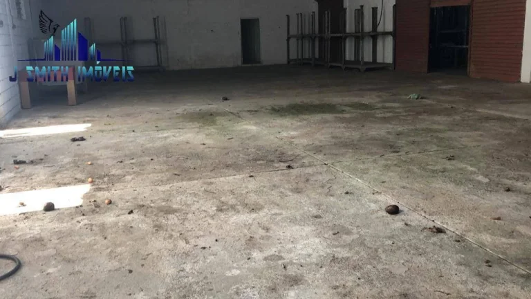 Imagem GALPÃO INDUSTRIAL/COMERCIAL 1.360m² , TERRENO 2.766m². A 200m DA RAPOSO