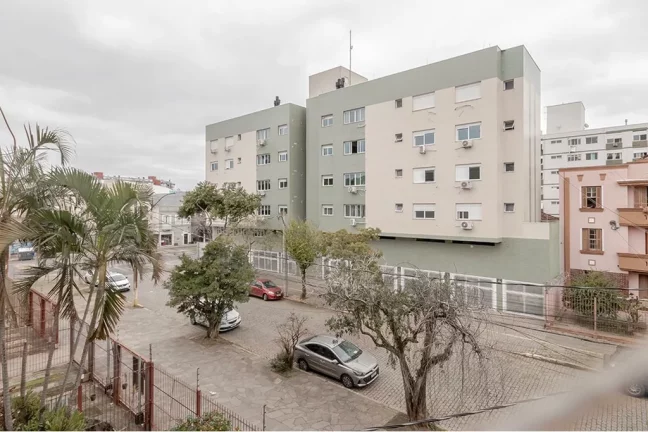 Imagem Apartamento à venda em Porto Alegre, Menino Deus, com 2 quartos, 75m2