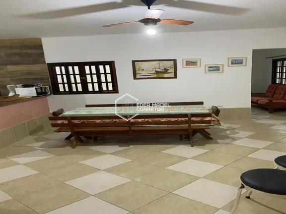 Imagem Venha conhecer esta charmosa casa localizada em um dos bairros mais promissores e em constante valor...