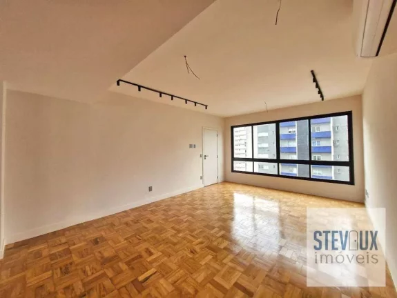 Imagem Apartamento reformado com 3 dormitórios e vaga fixa