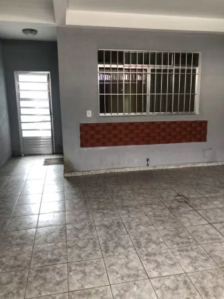 Imagem Sobrado com 4 quartos e 2 vagas de garagem, em São Miguel.