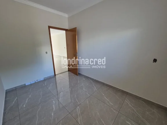 Imagem Casa na Zona Norte com 2 Dormitórios, 80m² de Área Útil, Terreno de 125m² e Churrasqueira
